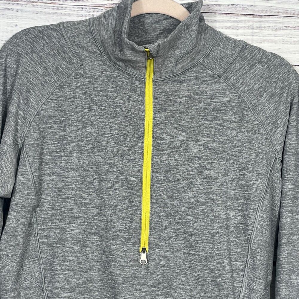Lululemon Race Your Pace 1/2 Zip Long Sleeve Pullover Reflective Zip Pocket 12